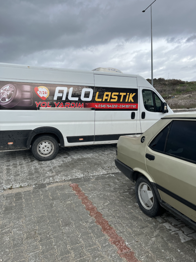 Susurluk Lastikçi Mobil Yol Yardım Hizmeti