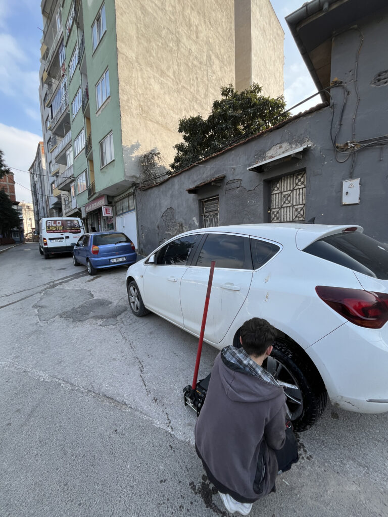 Balıkesir Lastikçi